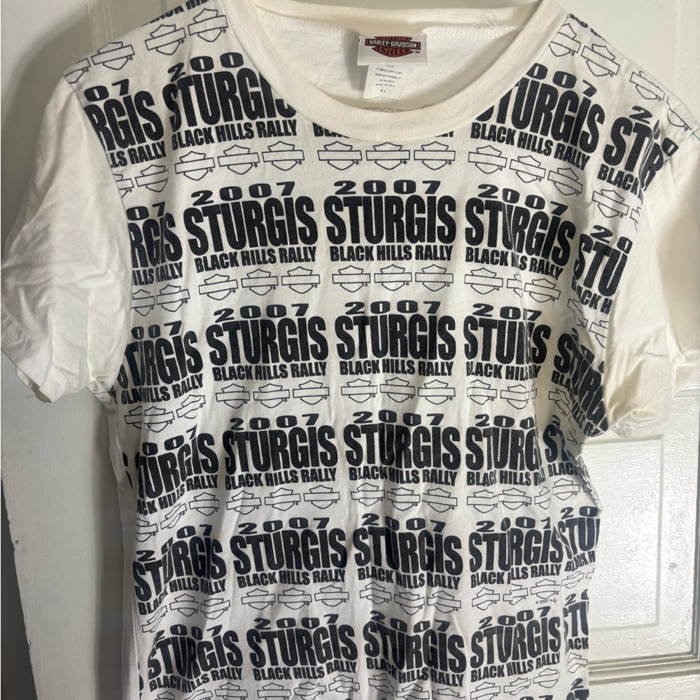 Harley-Davidson White and Black Sturgis Rally Women’s  Tee 2007 XL